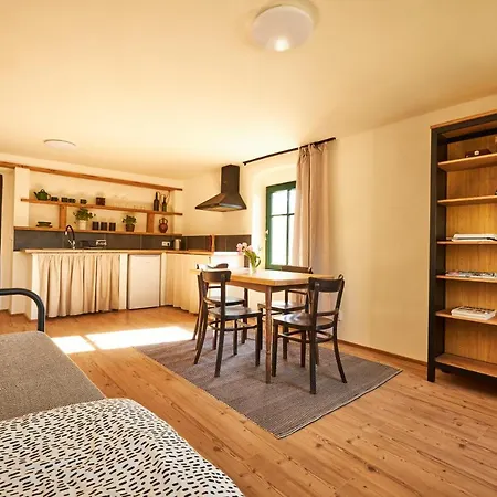 Statek 85 Apartment Marenice